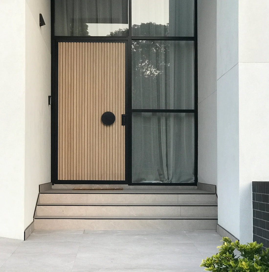 Entry door Handle Matt Black Round