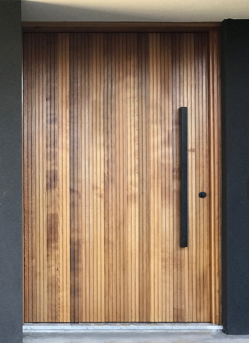 ZMTONLINE Timber doors featuring Matt black entry door  handle Urban series.